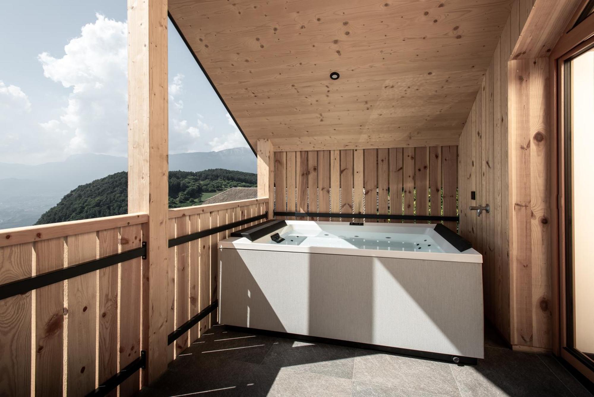 Noelani Natuerliches Waldidyll Apartment San Genesio Atesino Exterior foto